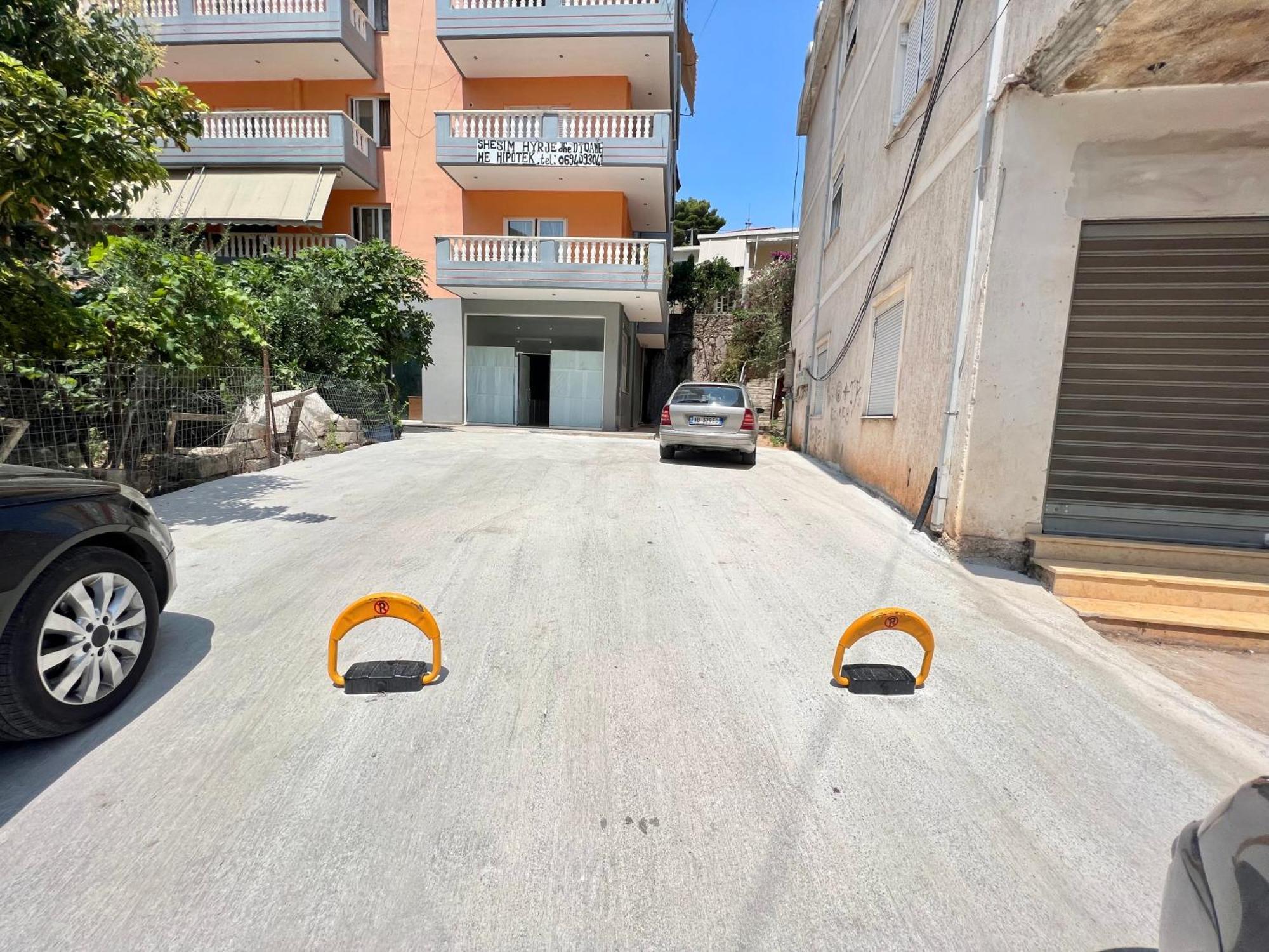 Amar'S Apartments Sarandë Exteriör bild