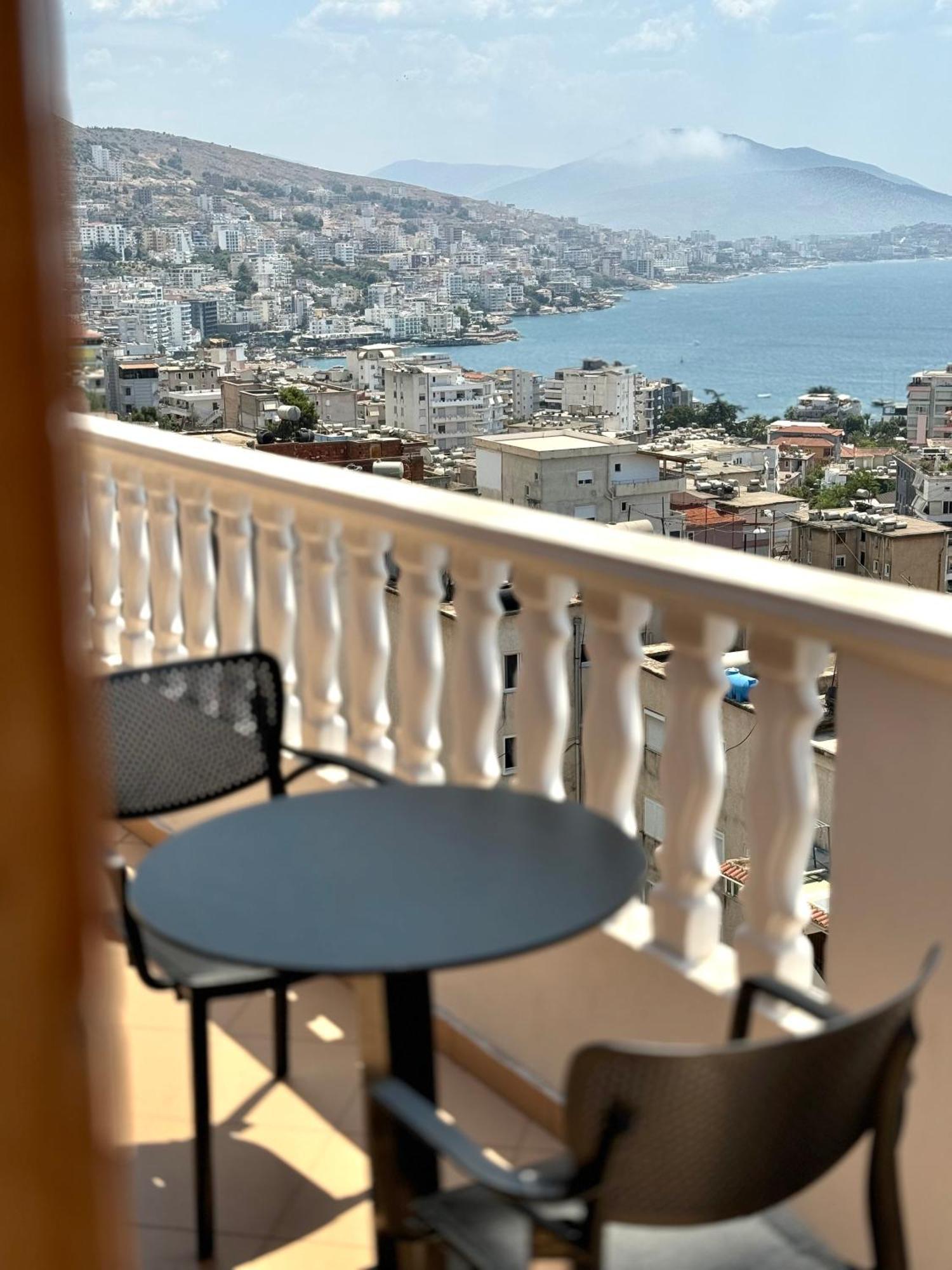 Amar'S Apartments Sarandë Exteriör bild