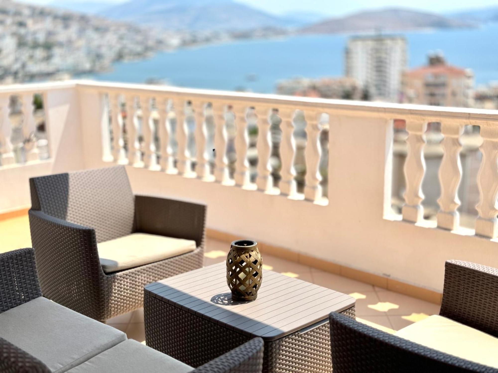 Amar'S Apartments Sarandë Exteriör bild